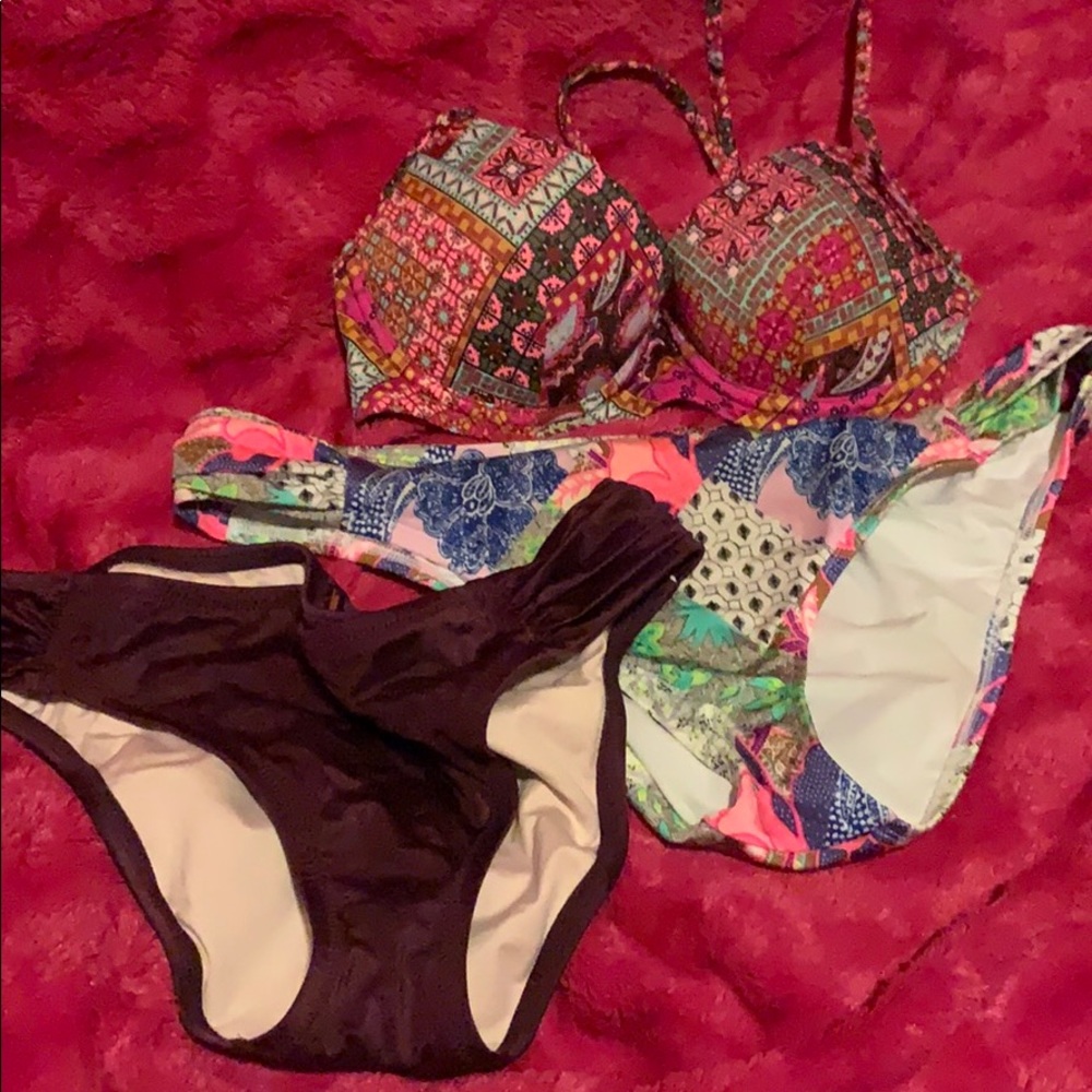 Victoria’s Secret bathing suites